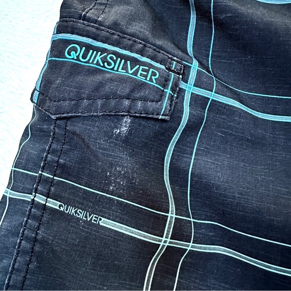 ⭐️ 5 for $25 Quiksilver Blue Plaid Kids’ Board Shorts Size S - Picture 3 of 5